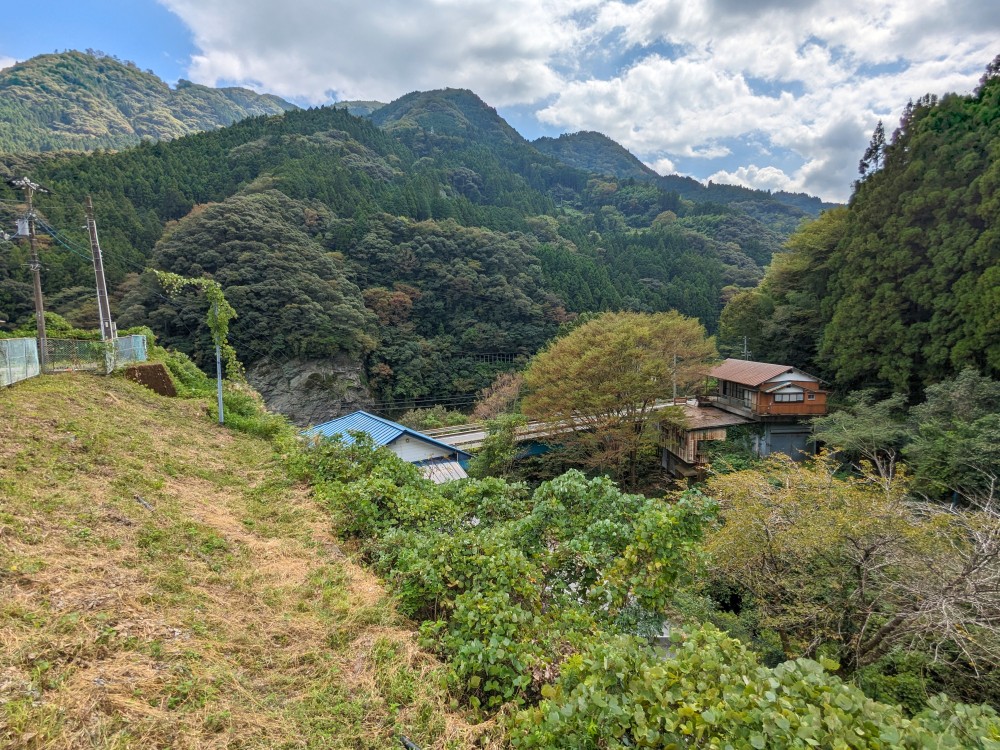 四国吉野川オートキャンプ場から見た自然の景観