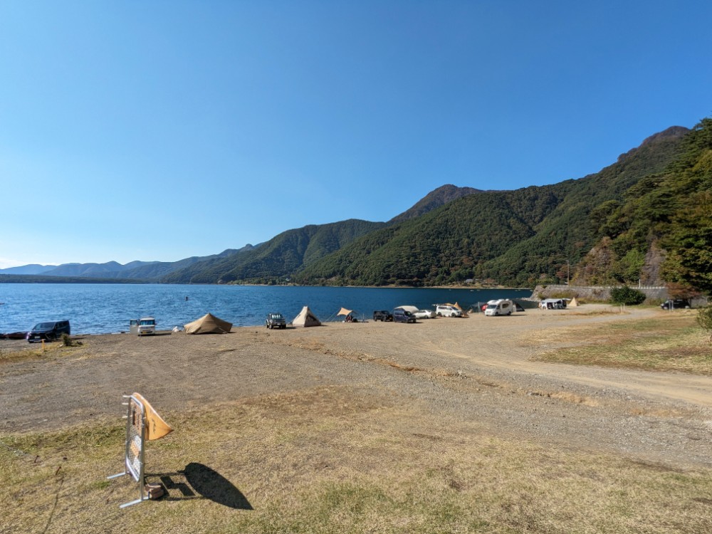 西ノ海キャンプ場(山梨県富士河口湖町)