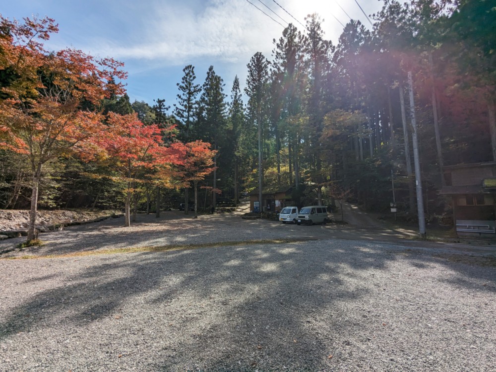 オートキャンプ長又(山梨県道志村)の全景