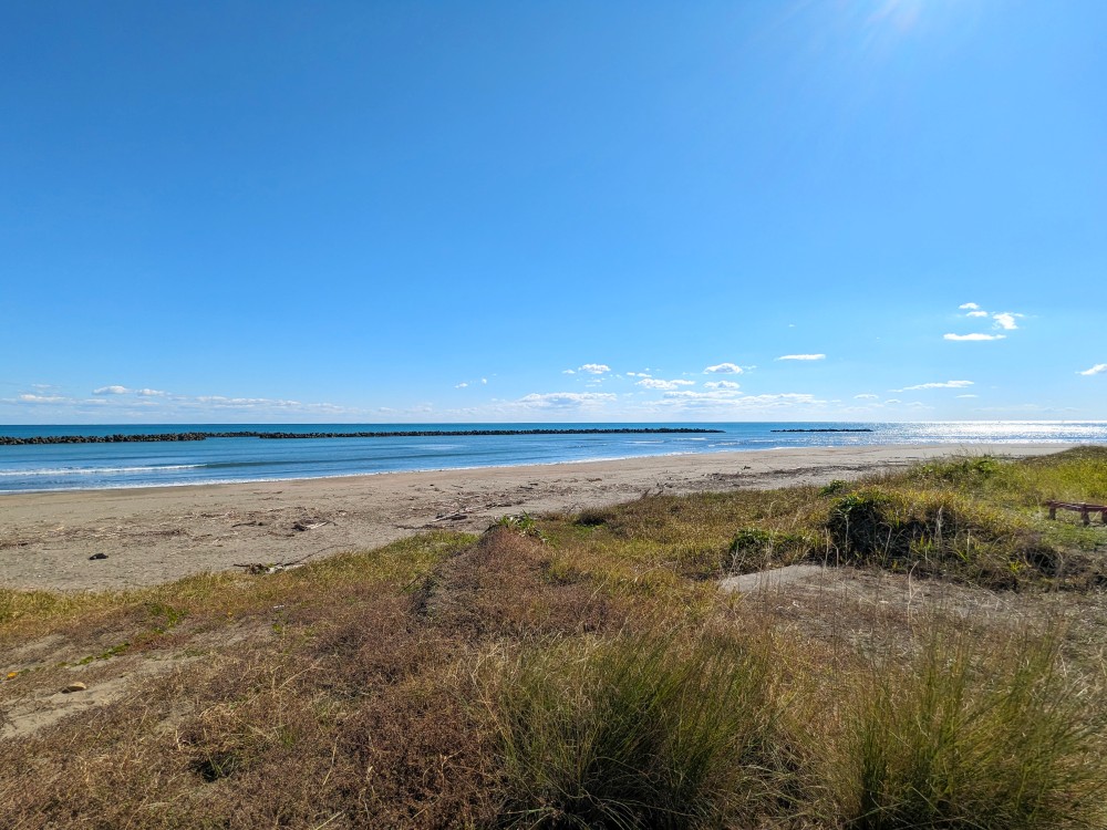 高鍋海水浴場キャンプ村の海岸