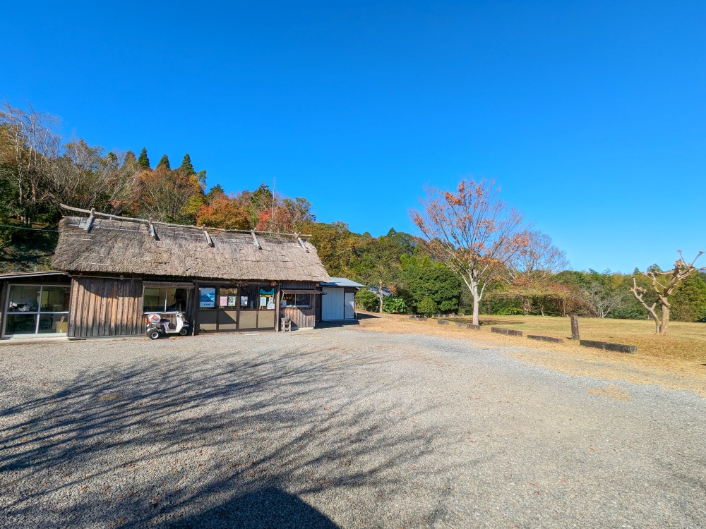 仲山城跡キャンプ場の管理棟