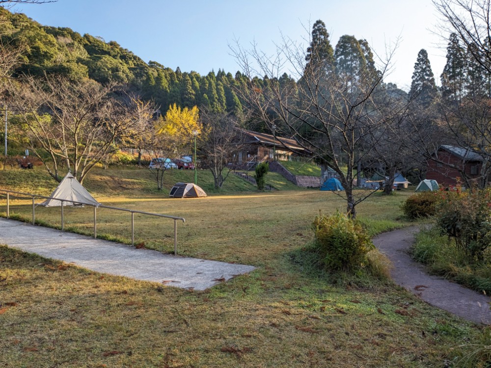 観音ヶ池市民の森(鹿児島県いちき串木野市)の奥側フリーサイト