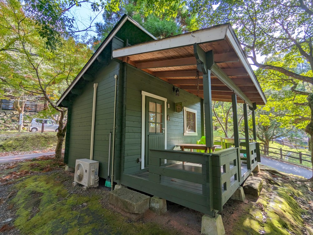 岩屋公園キャンプ場のフォレストケビン