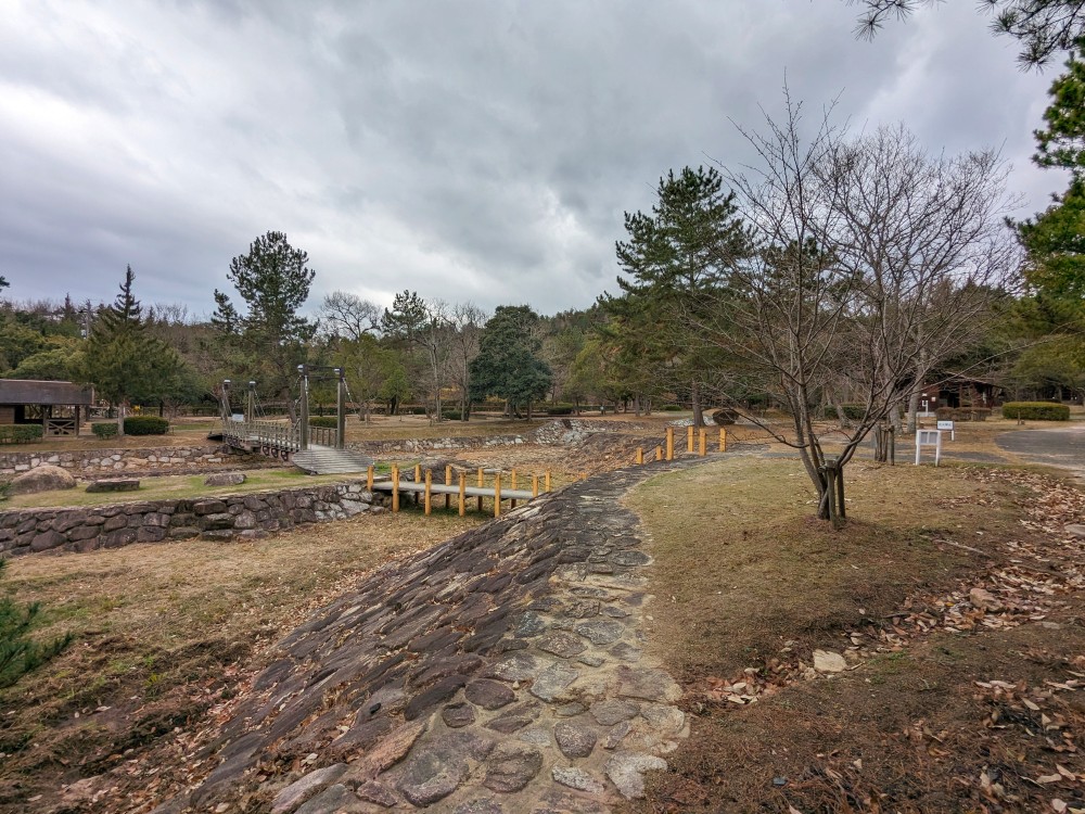 砂川公園の木橋