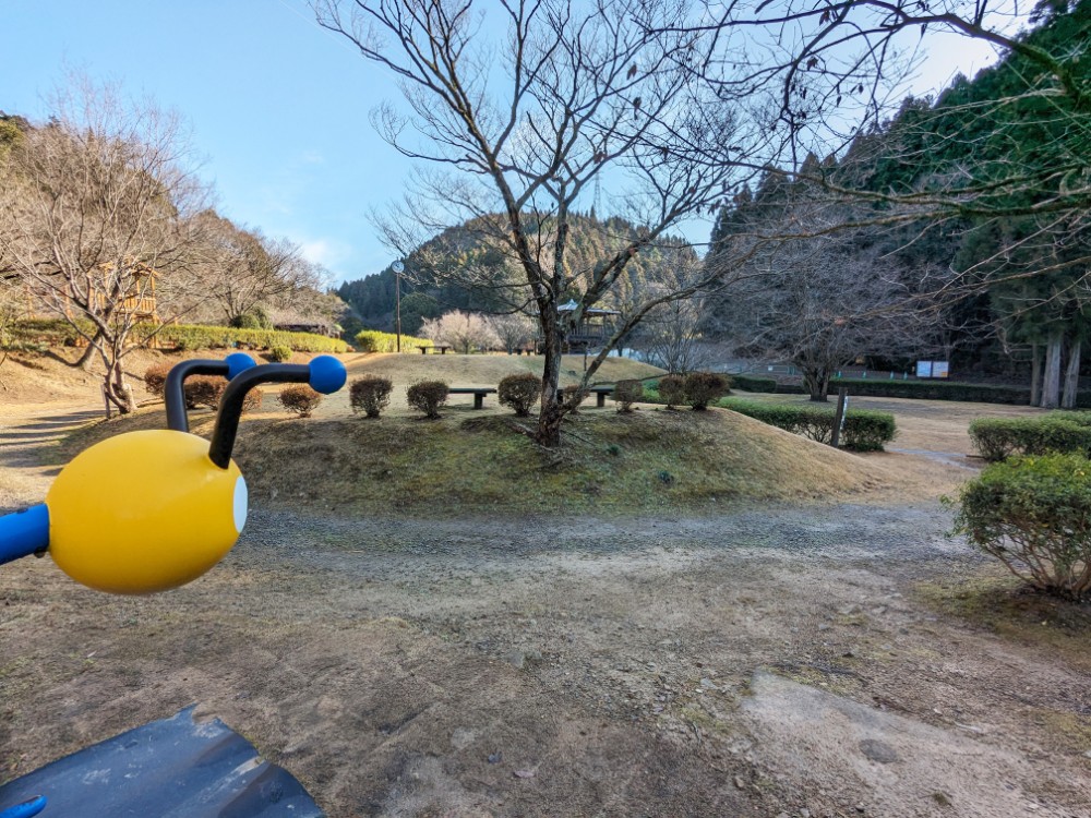 新居浜市市民の森キャンプ場(愛媛県新居浜市)の広場